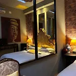 Lu Suites