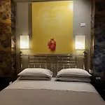 Lu Suites